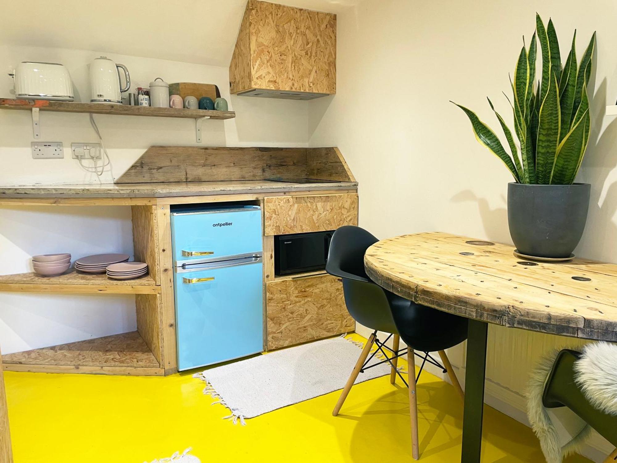 Fern Studio 1 Bedroom Apartment Llangollen Eksteriør bilde